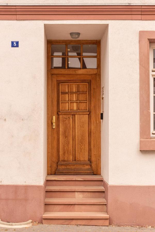 Designer Unterkunft In 15. Jahrhundert Altbau 75 M² Fuer Max. 4 Personen Lejlighed Eltville am Rhein Eksteriør billede