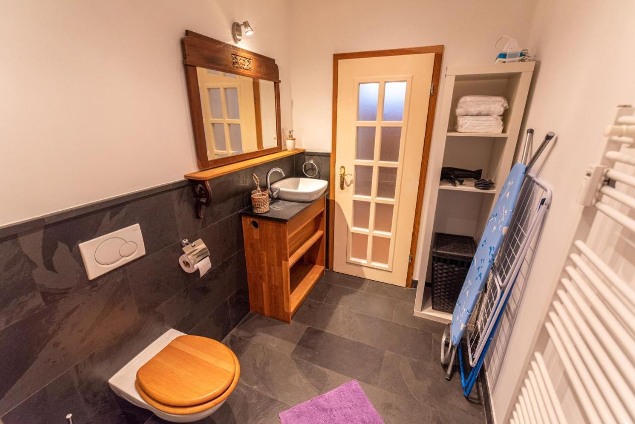 Designer Unterkunft In 15. Jahrhundert Altbau 75 M² Fuer Max. 4 Personen Lejlighed Eltville am Rhein Eksteriør billede